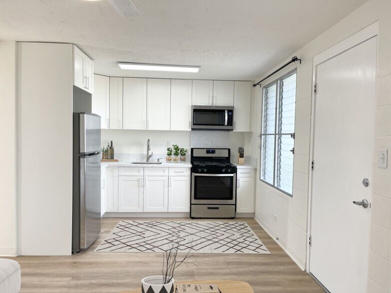 More Photos Of 2848 Date St, Honolulu Apartments For Sale