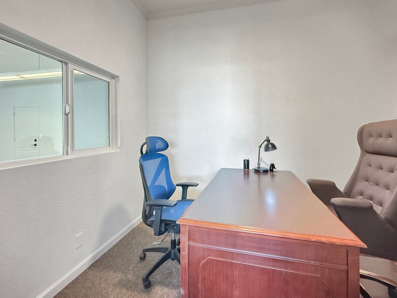 More Photos Of 36805 Cathedral Canyon Dr, Cathedral City Industrial For Sale