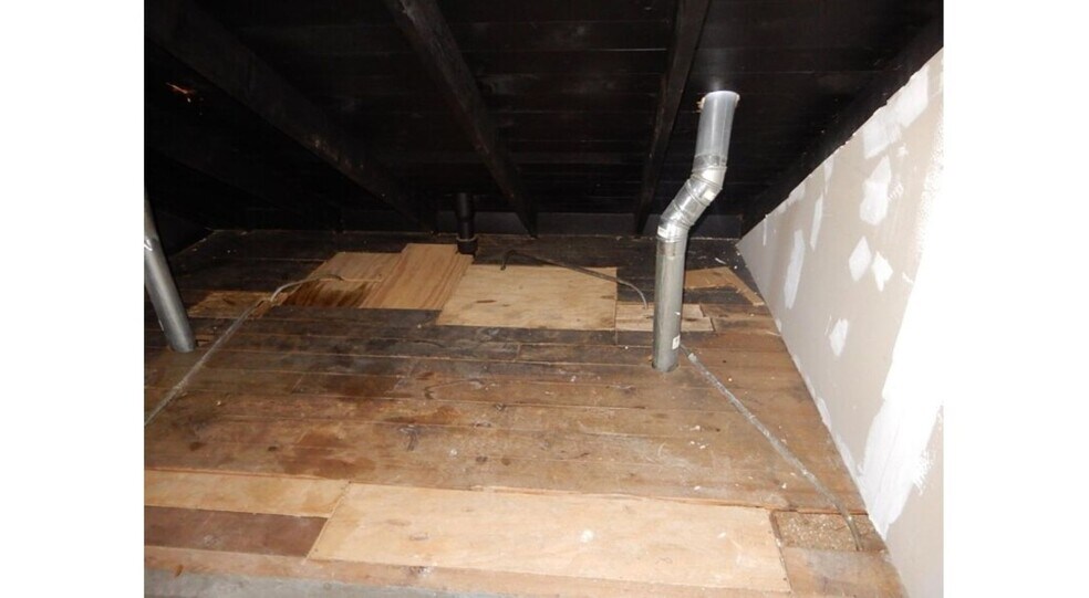 More Photos Of 7964 W Appleton Ave, Milwaukee Bar For Sale