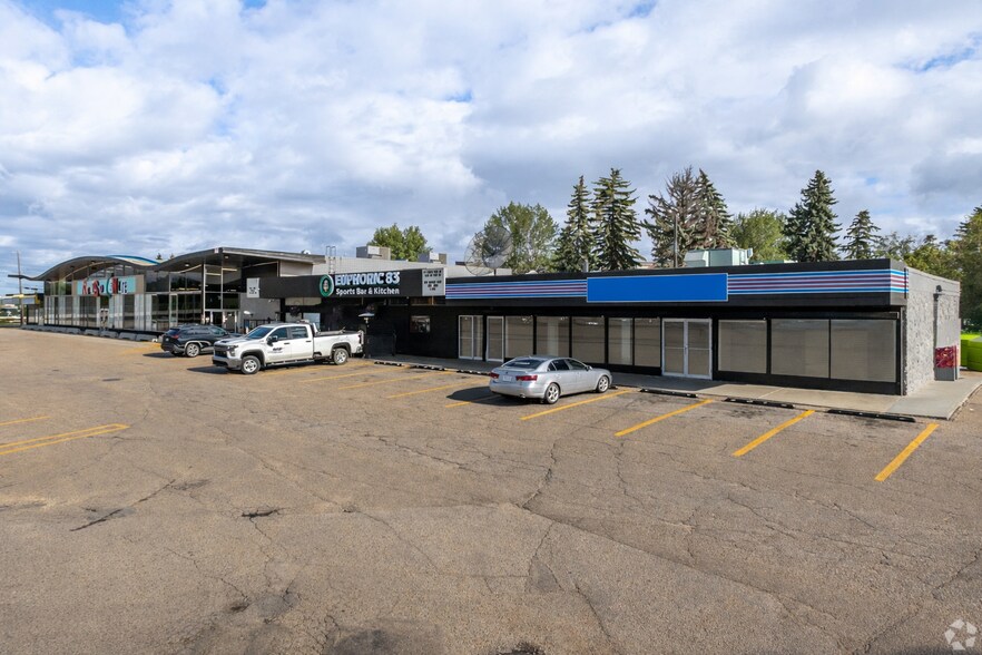 Primary Photo Of 6835 83rd St, Edmonton Storefront For Lease