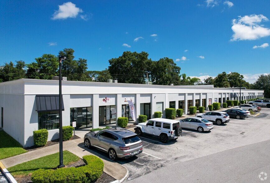 More Photos Of 102-134 Live Oaks Blvd, Casselberry Unknown For Lease