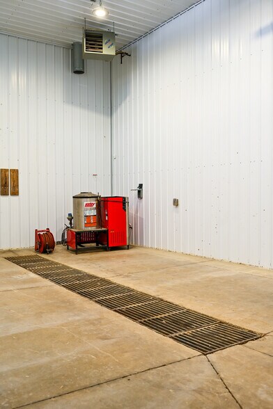 More Photos Of 23367 US 23, Circleville Industrial For Lease