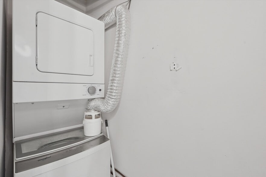 More Photos Of 1604 Ridge Ave, Philadelphia Apartments For Sale