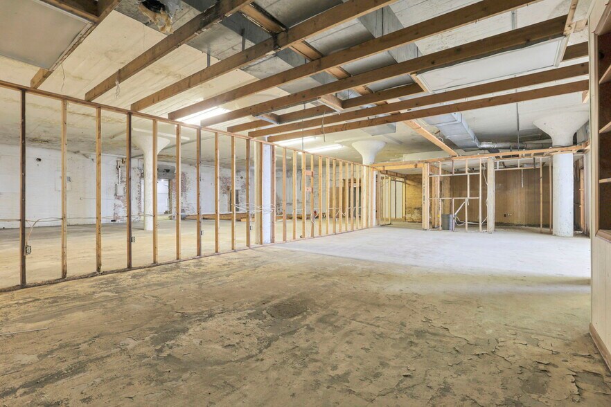 More Photos Of 435 N Elizabeth St, Lima Warehouse For Sale