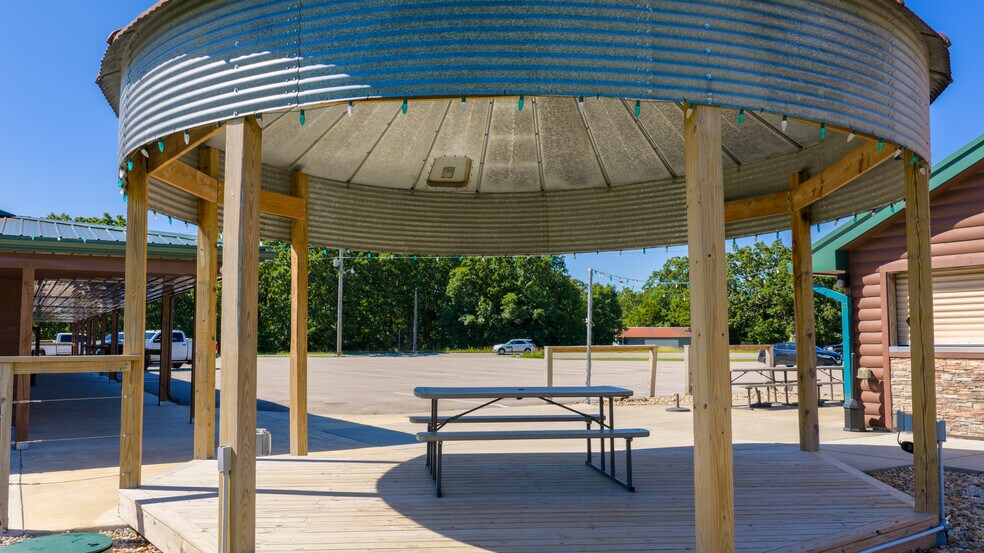 More Photos Of 6285 State Rte 7, Roach General Retail For Sale