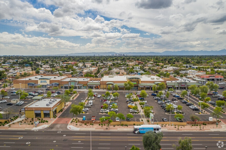 More Photos Of 8929 N Central Ave, Phoenix Unknown For Lease