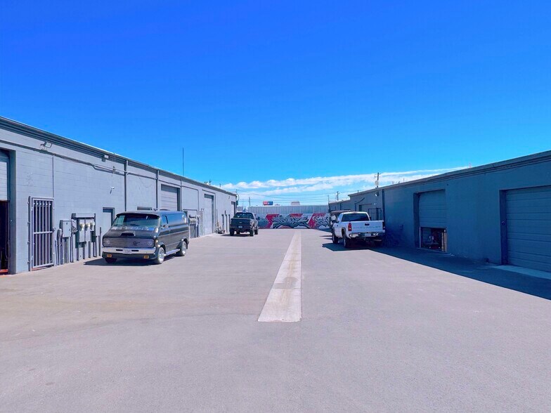 More Photos Of 2012 Western Ave, Las Vegas Manufacturing For Sale