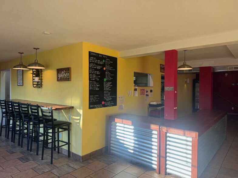 More Photos Of 455-475 I St, Arcata Storefront Retail Office For Lease