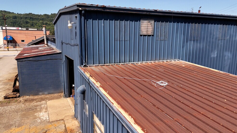 More Photos Of 1702 Wheeling Ave, Glen Dale Manufacturing For Sale