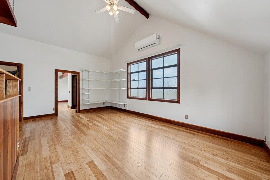 More Photos Of 253 S 25th St, Richmond Flex For Sale