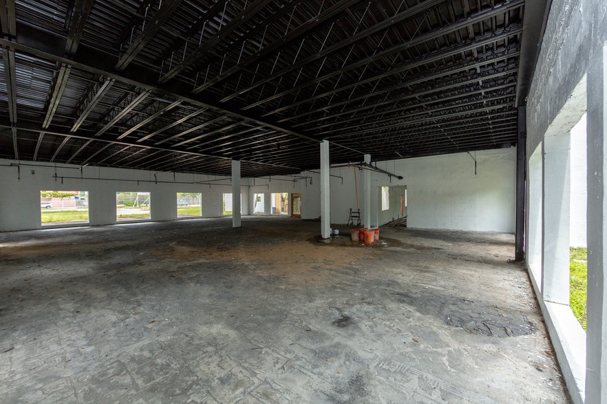 More Photos Of 4900 NE 2nd Ave, Miami Freestanding For Lease