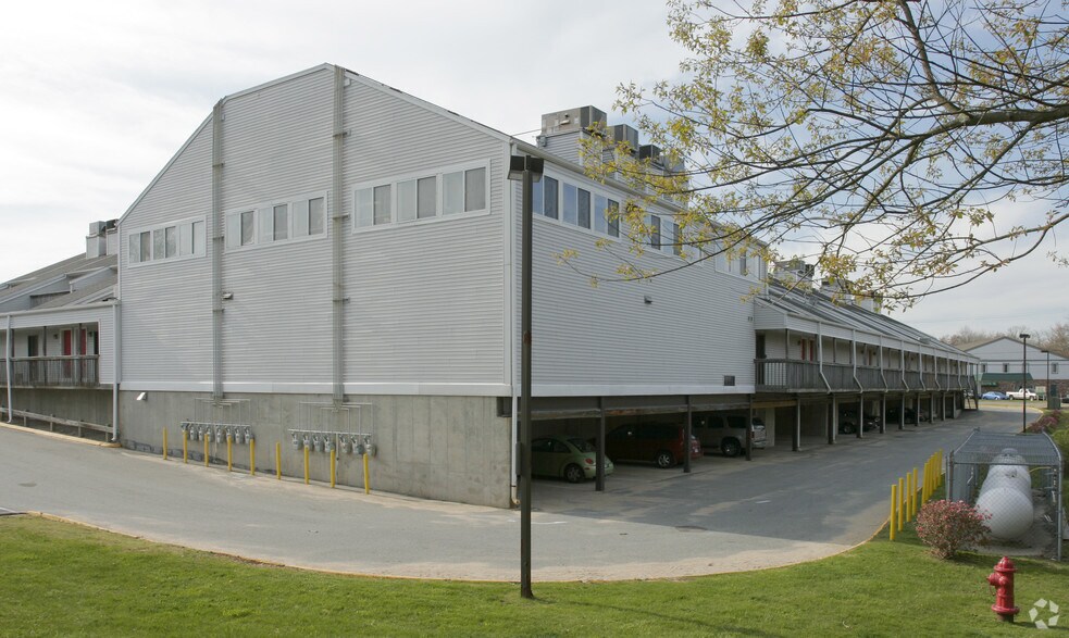 More Photos Of 339 Flanders Rd, East Lyme Storefront Retail Office For Lease