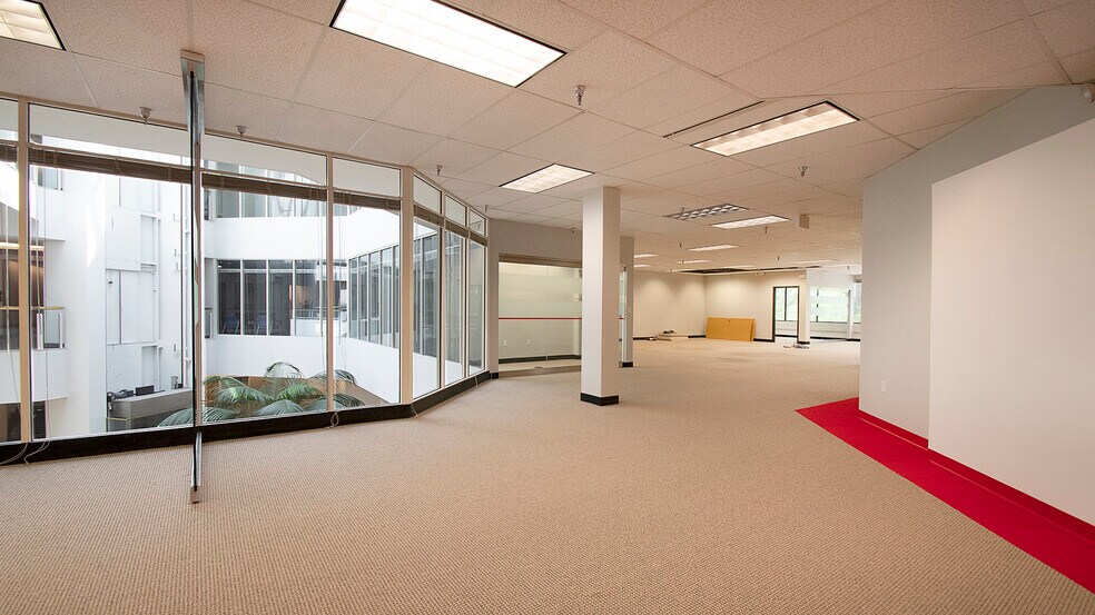 More Photos Of 24950-25000 Country Club Blvd, North Olmsted Unknown For Sale