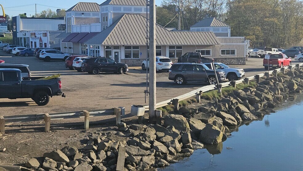 More Photos Of , Portsmouth General Retail For Sale
