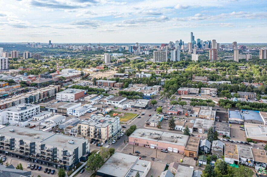 More Photos Of 10103-10109 81 Av NW, Edmonton Apartments For Lease