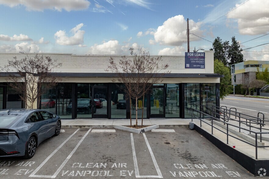 More Photos Of 1487-1489 W Sunset Blvd, Los Angeles General Retail For Lease