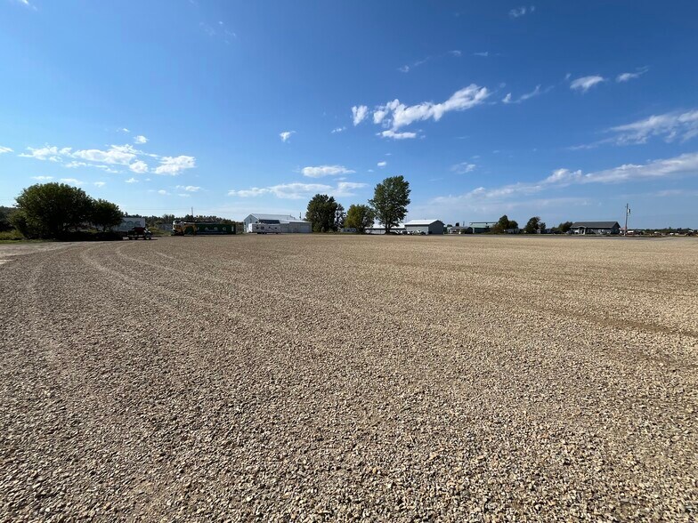 More Photos Of Lots 3-5 8th Street, Fort Frances Land For Lease