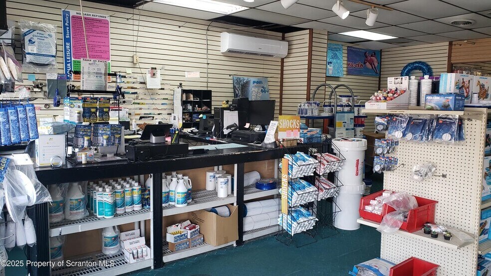 More Photos Of 2250 Scranton Carbondale Hwy, Scranton Freestanding For Sale