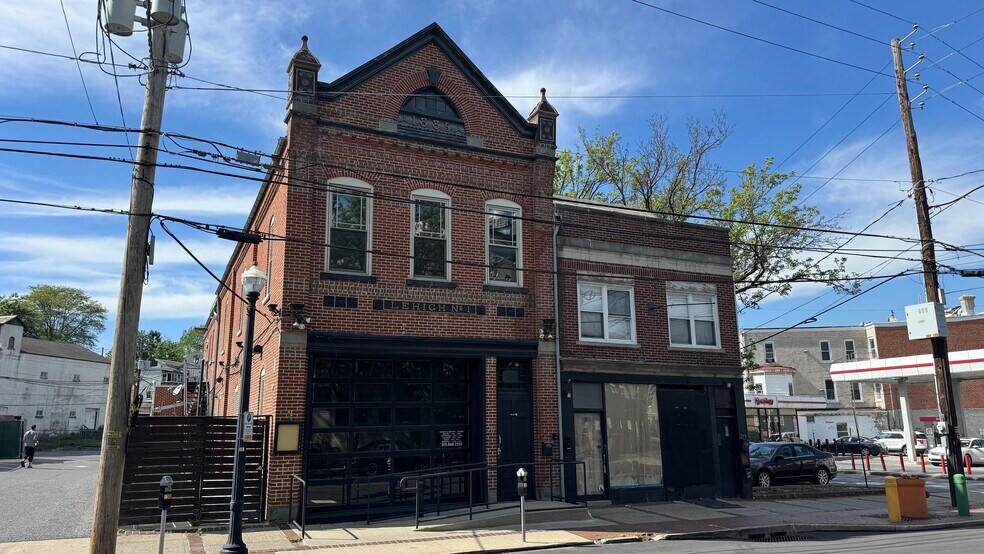 More Photos Of 215-217 Broadway, Bethlehem Restaurant For Lease