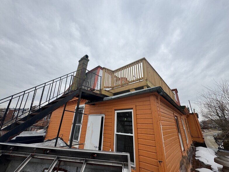 More Photos Of 2449 Shirley Ave, Baltimore Flex For Sale