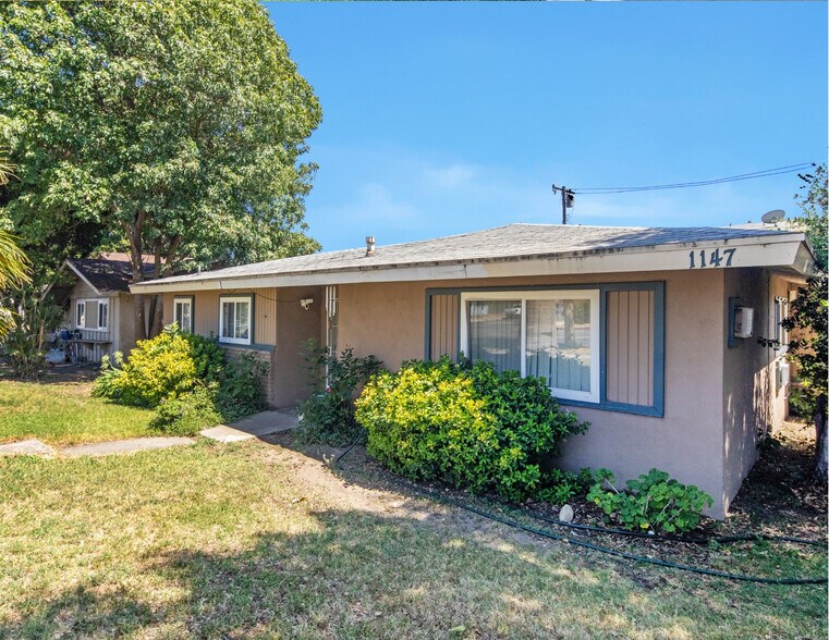 More Photos Of 1147 W D St, Ontario Multifamily For Sale