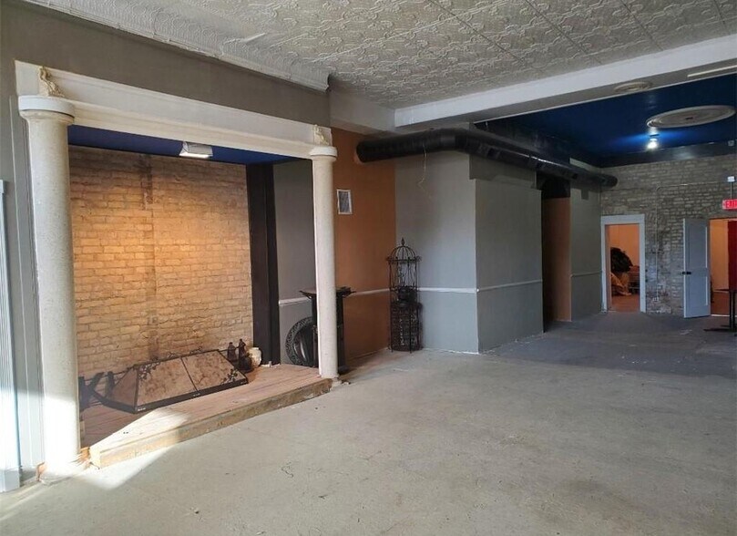 More Photos Of 112 W Main St, Belle Plaine Storefront Retail Residential For Sale