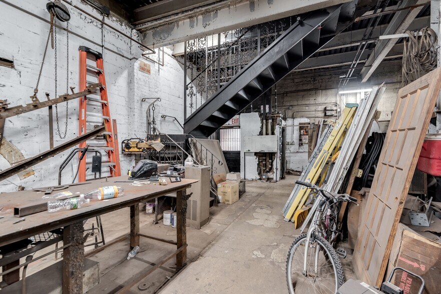 More Photos Of 9312 179th Pl, Jamaica Warehouse For Sale