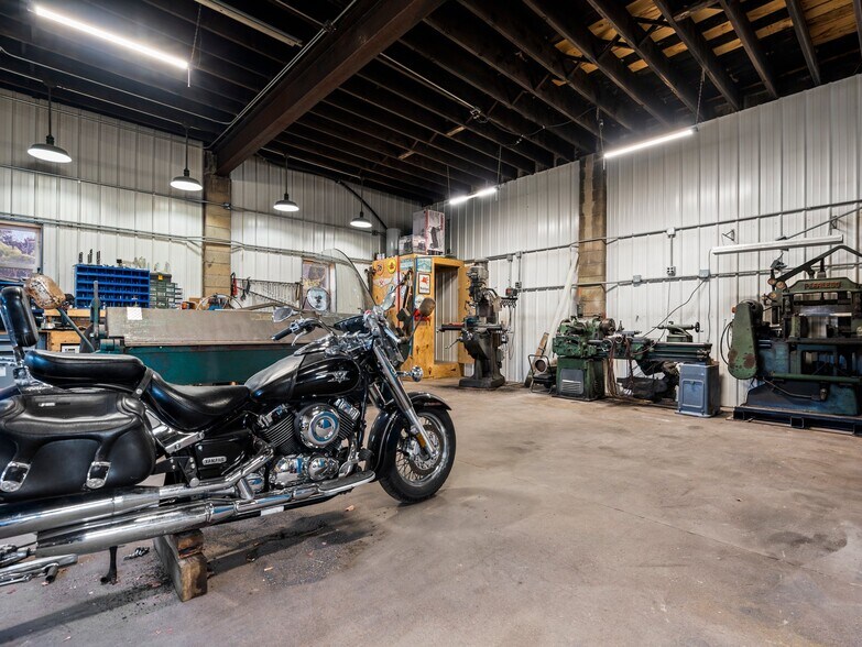 More Photos Of 4579 N Park St, Reed City Warehouse For Sale