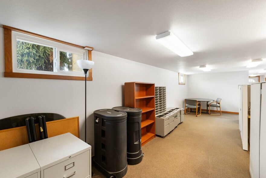 More Photos Of 3108 S Union Ave, Tacoma Office For Sale