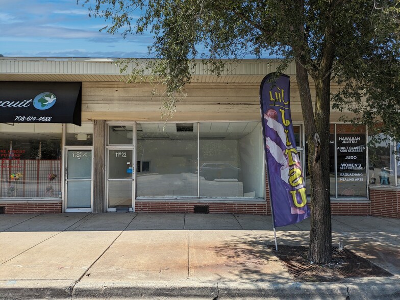 More Photos Of 11820-11838 S Western Ave, Chicago Unknown For Lease