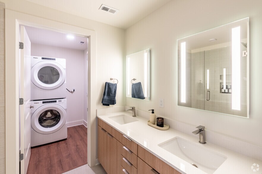 More Photos Of 820 4th Ave N, Nashville Apartments For Lease