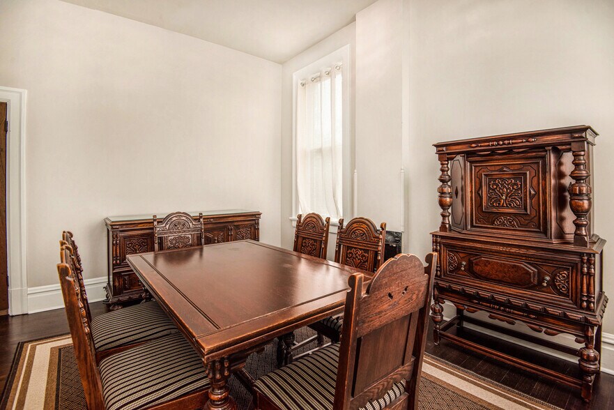 More Photos Of 1311 Francis St, Saint Joseph Multifamily For Sale