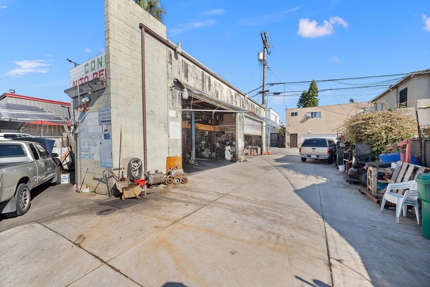 More Photos Of 4335 Euclid Ave, San Diego Auto Repair For Sale