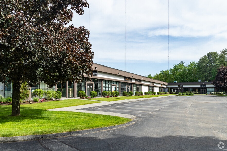 More Photos Of 200 Butterfield Dr, Ashland Warehouse For Lease