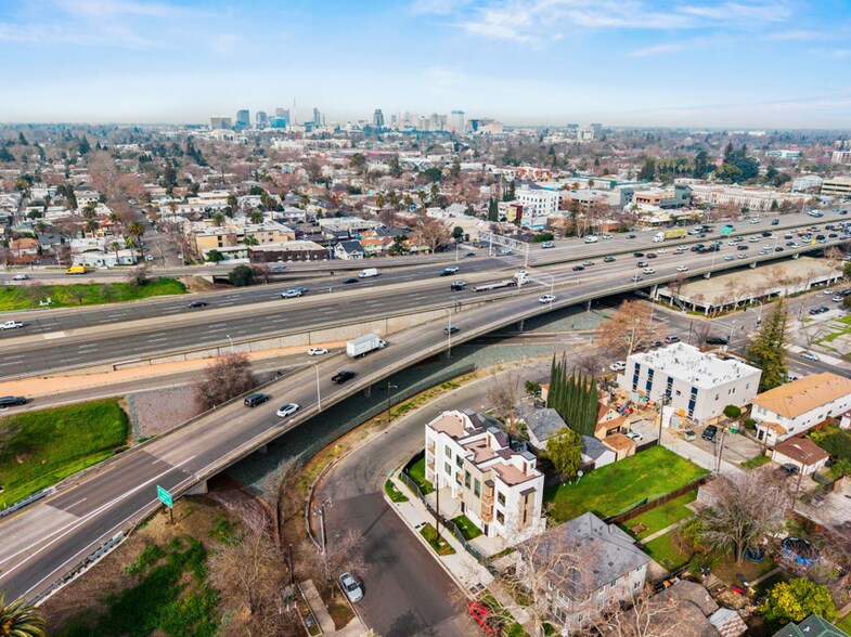 More Photos Of 2031 30th St, Sacramento Apartments For Sale