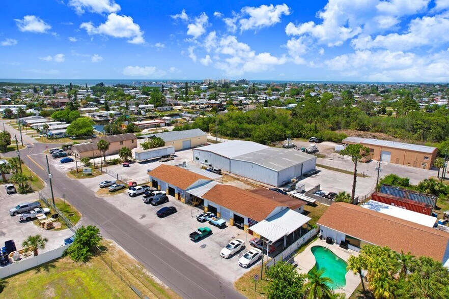 More Photos Of 6801 Tower Dr, Hudson Service For Lease