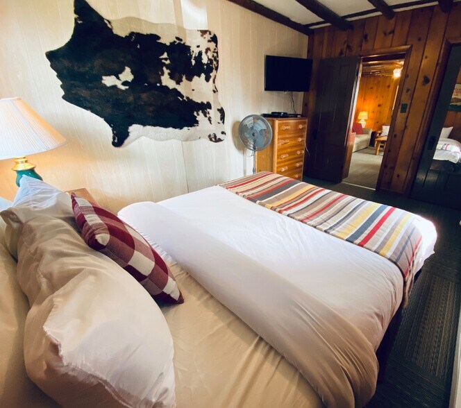 More Photos Of 200 Arapahoe Ave, Boulder Hotel For Sale
