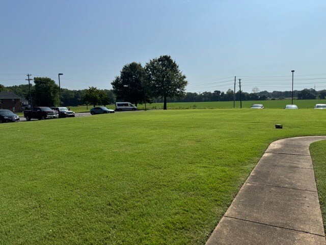 More Photos Of 1720 E Reelfoot Ave, Union City Office For Lease