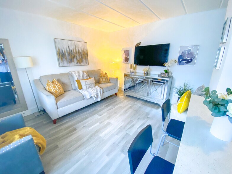 More Photos Of 734 NW 80th St, Miami Apartments For Sale