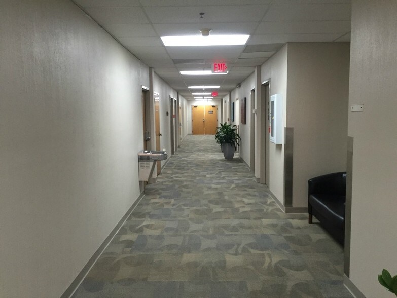 More Photos Of 9668 Madison Blvd, Madison Office For Lease