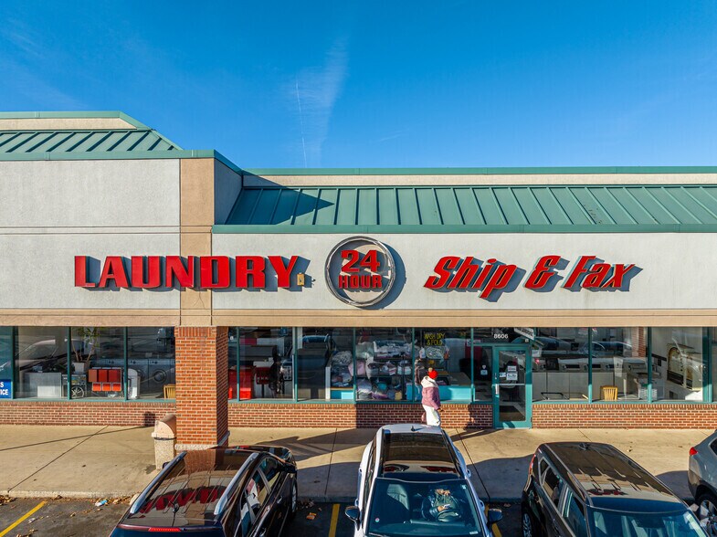 More Photos Of 3210-3348 W 87th St, Chicago Storefront For Lease