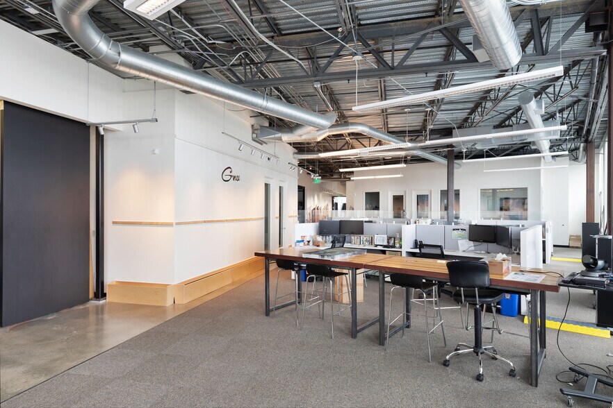 More Photos Of 100 NE Northlake Way, Seattle Office For Sale