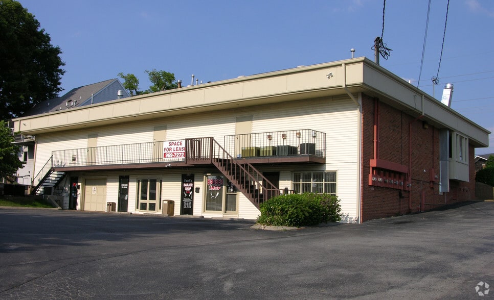 More Photos Of 4811 Trousdale Dr, Nashville Freestanding For Lease