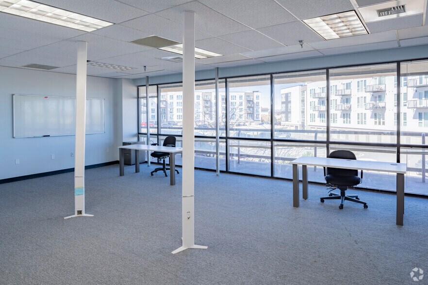 More Photos Of 14707 E 2nd Ave, Aurora Office For Lease