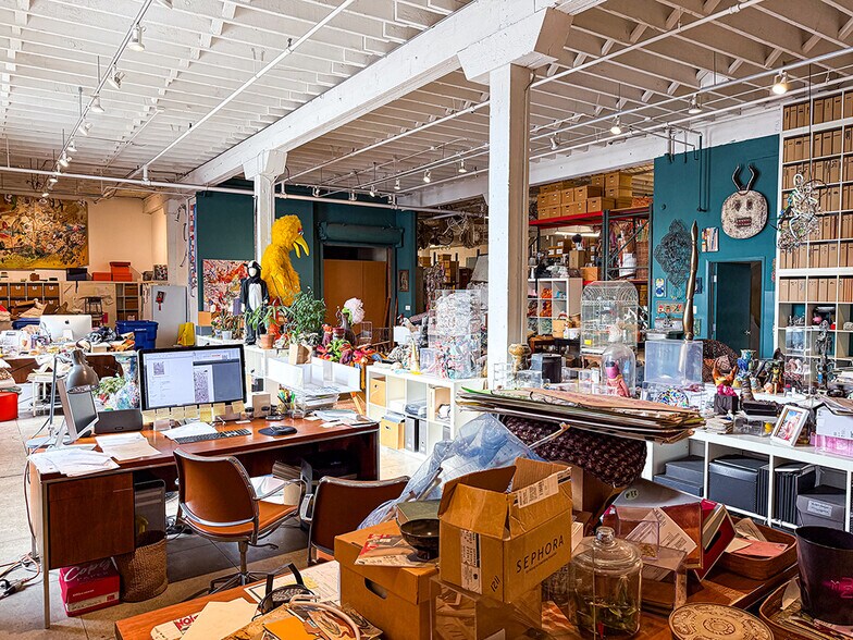 More Photos Of 1007 N Main St, Los Angeles Warehouse For Lease