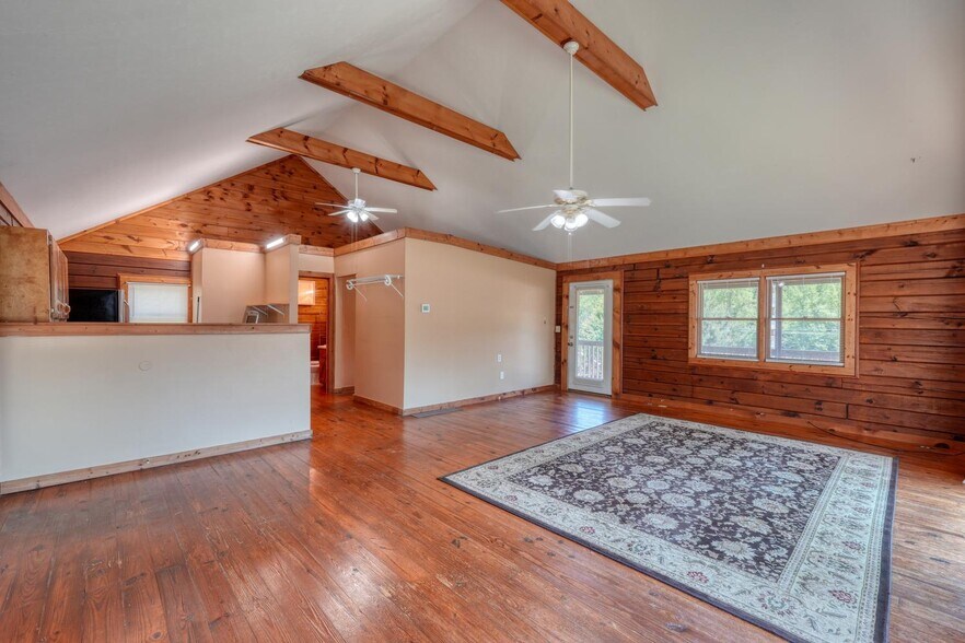 More Photos Of 23 & 60 Greenbriar Hwy, Blairsville Office For Sale