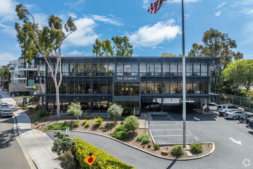 More Photos Of 2333 State St, Carlsbad Medical For Sale