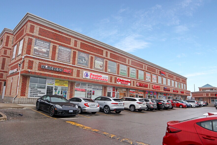 More Photos Of 5 Brisdale Dr, Brampton Freestanding For Sale