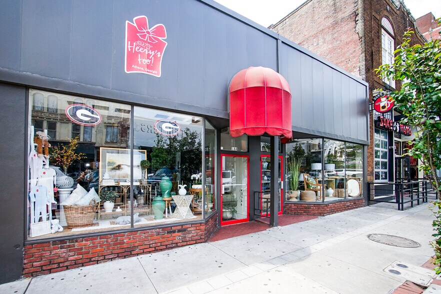 More Photos Of 184 E Clayton St, Athens Restaurant For Lease
