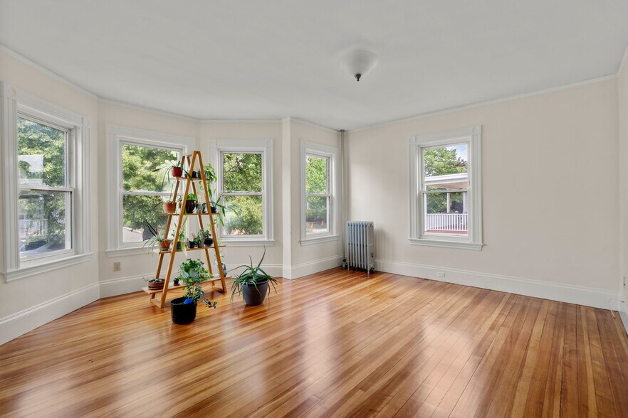 More Photos Of , Belmont Unknown For Sale
